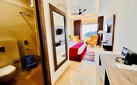 Ganges Blossam - A Four Star Luxury Hotel & Resort